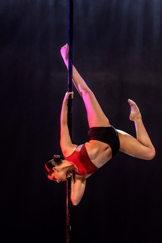 Pole dance